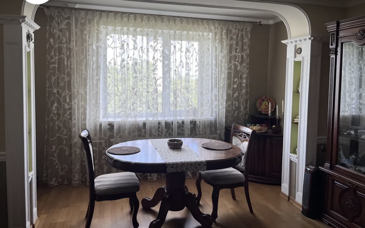 Фото нерухомості