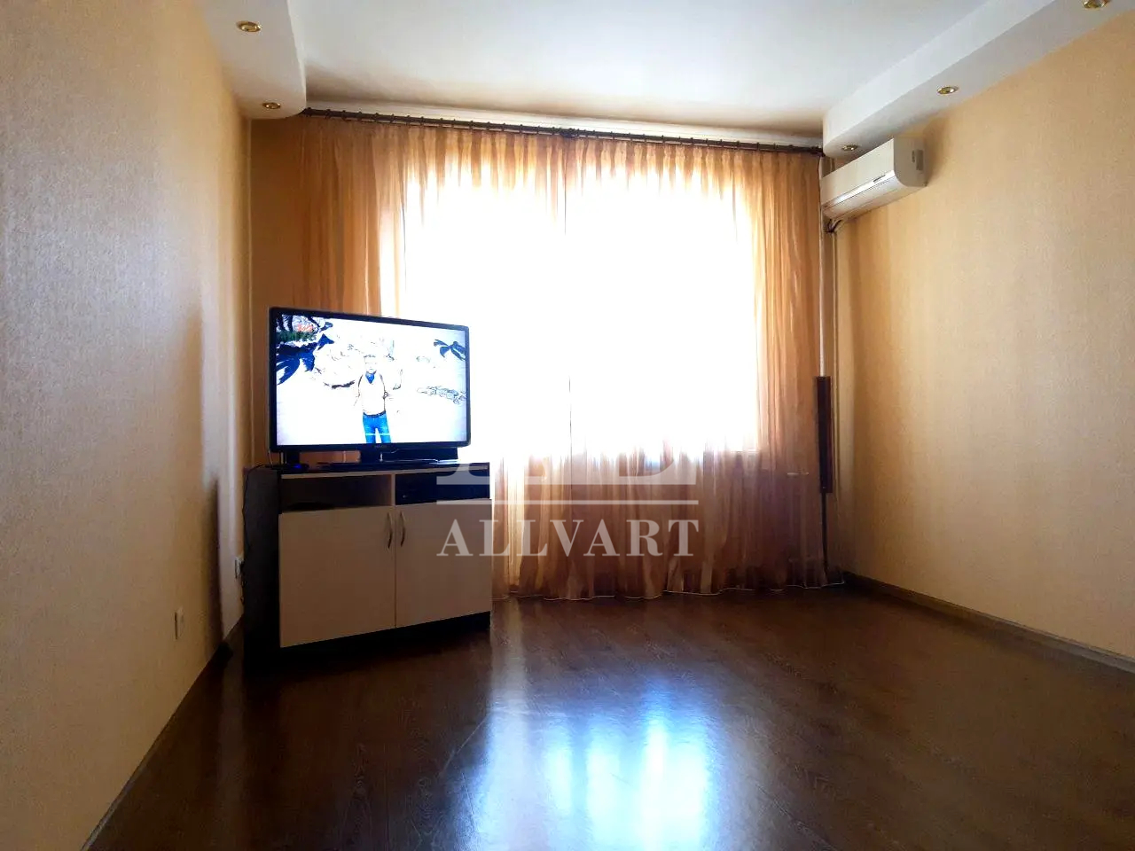 Фото нерухомості