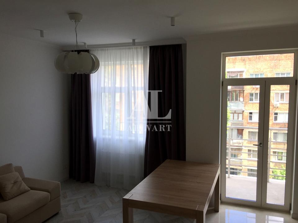 Фото нерухомості