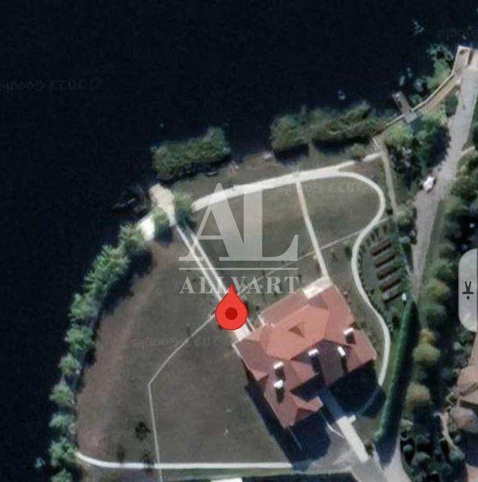 Фото нерухомості