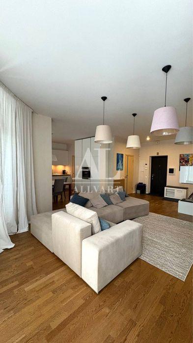 Фото нерухомості